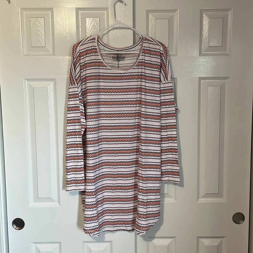 NWT VS Sleep shirt